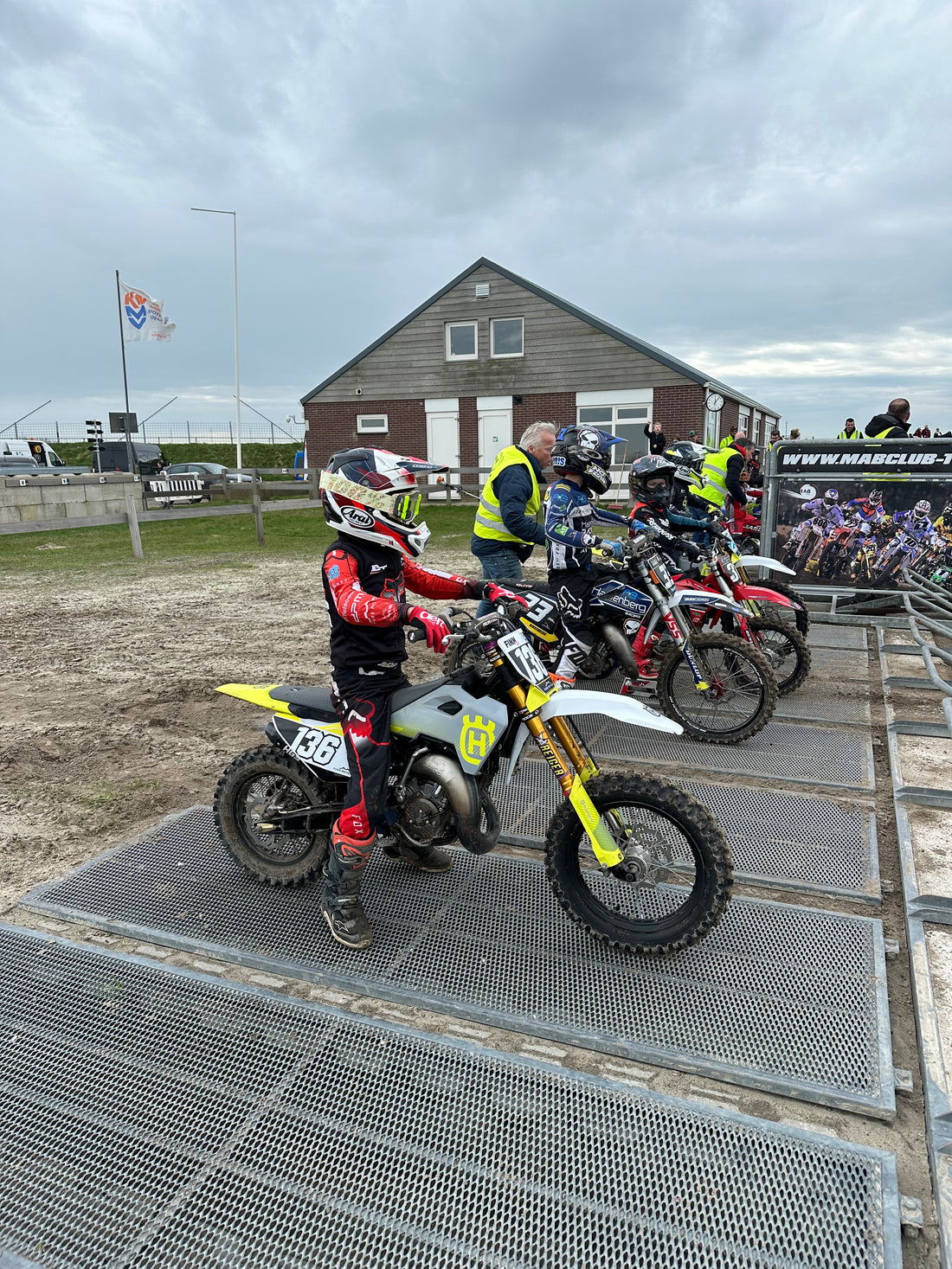 Motocrossbaan 9 en 10 maart gesloten